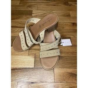 Mila Paoli Leather Sandal Slide Studded Made in Italy Tan Size 8 NWT (no box)